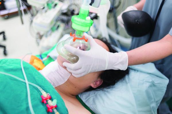 Patient with respirator