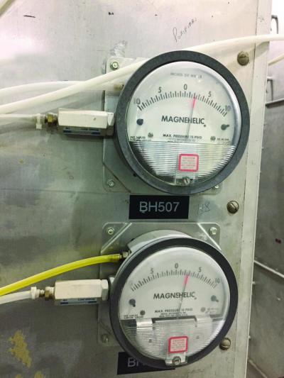 Magnehelic gauge