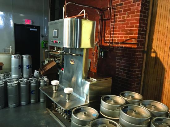 Keg washer