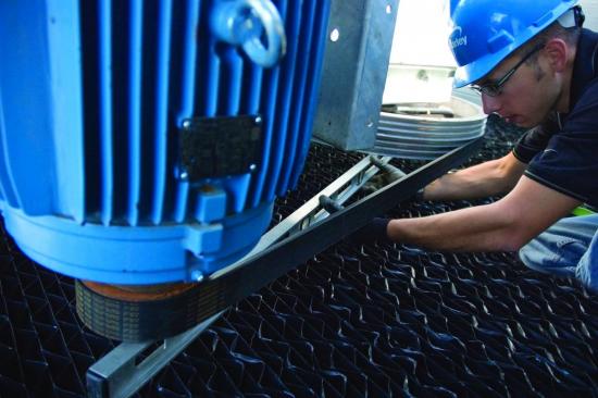 Counterflow cooling tower