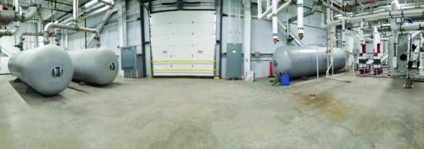 Compressed Air Storage Tanks