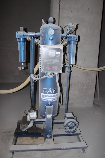 Single tower blower dryer