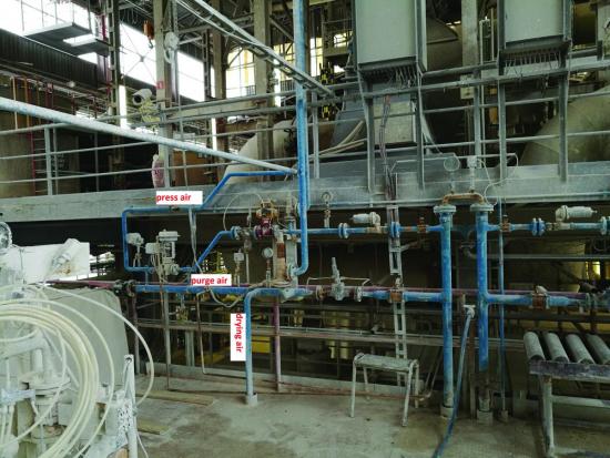 Compressed air piping system