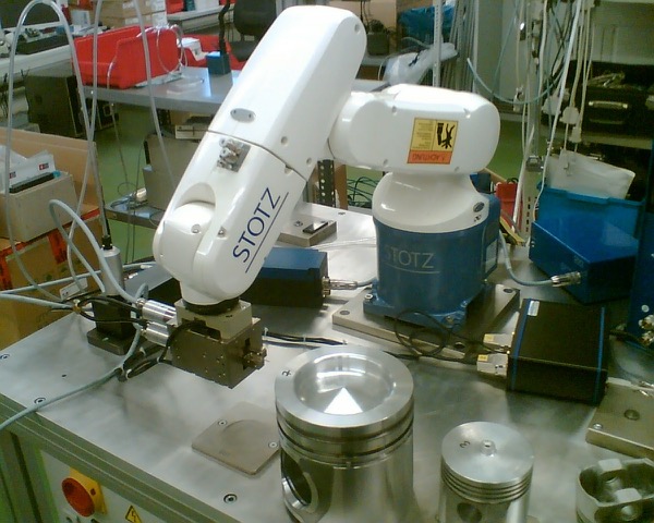 Robot